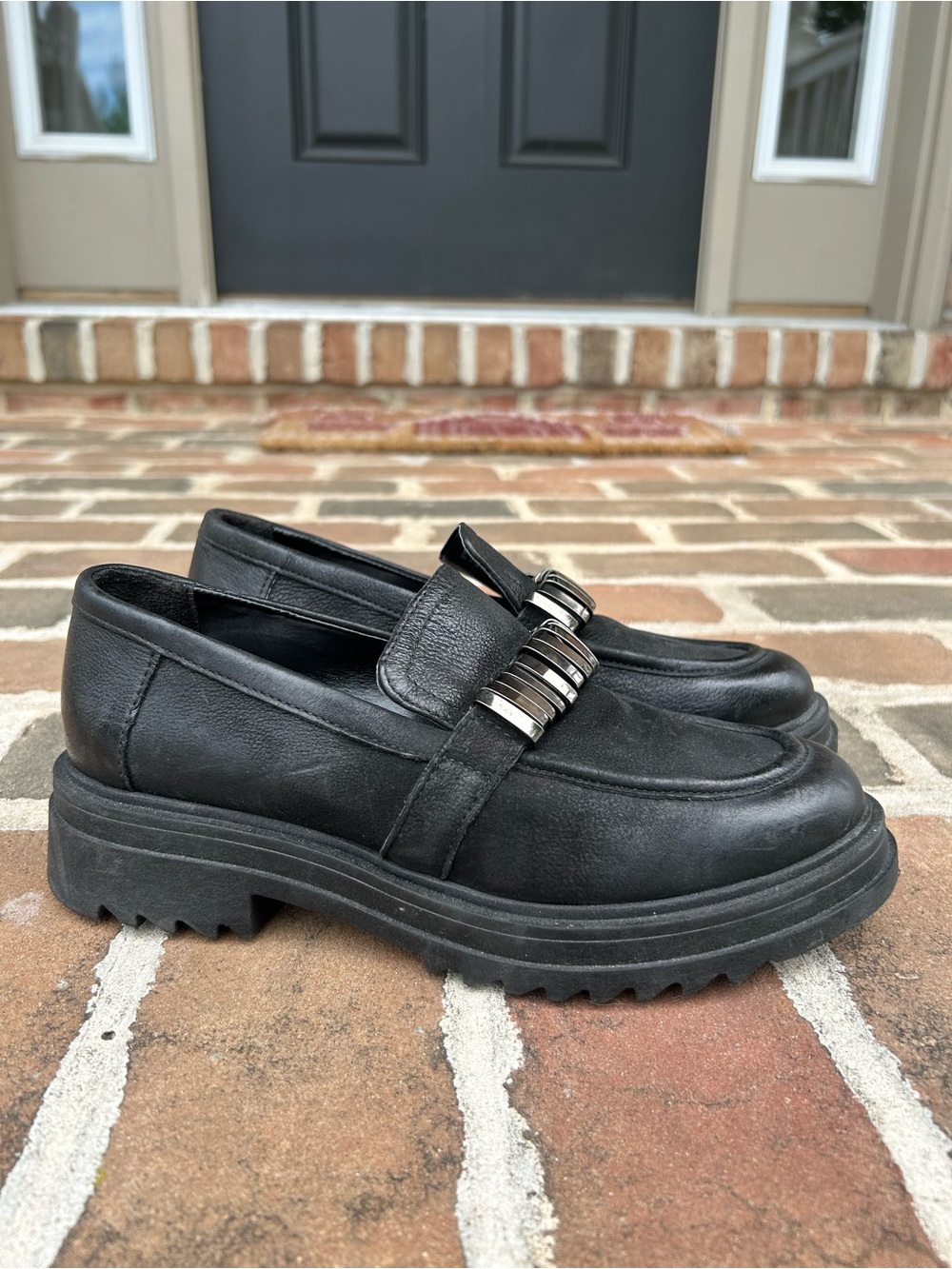 Miz Mooz Fergus black leather chunky lug sole loafers metal hardware 38 7.5 8